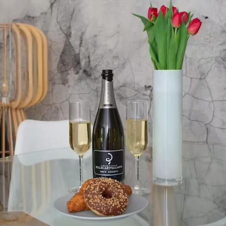 Elegant Stylish Modern Downtown Home Next 2 Danube 부다페스트 외부 사진