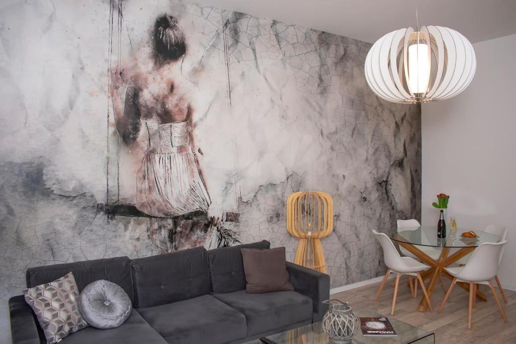 Elegant Stylish Modern Downtown Home Next 2 Danube 부다페스트 외부 사진